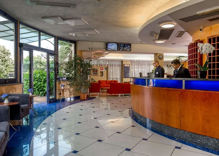 Western Blu Hotel